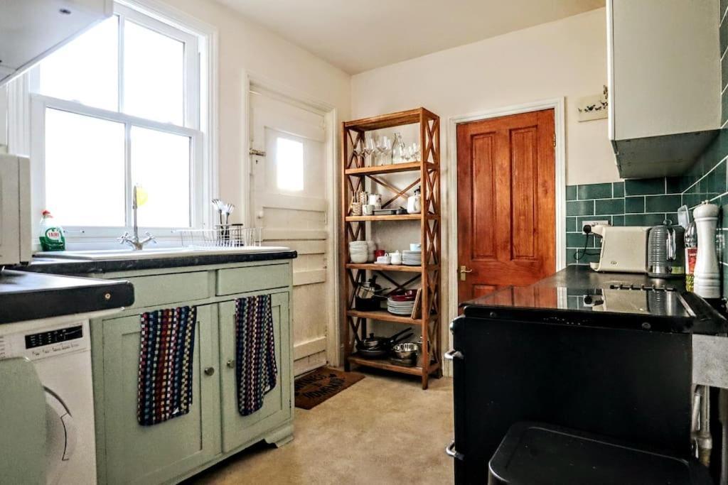 Cute Cottage 5 Min Walk From Cafes Station And Sea Hastings Exterior photo