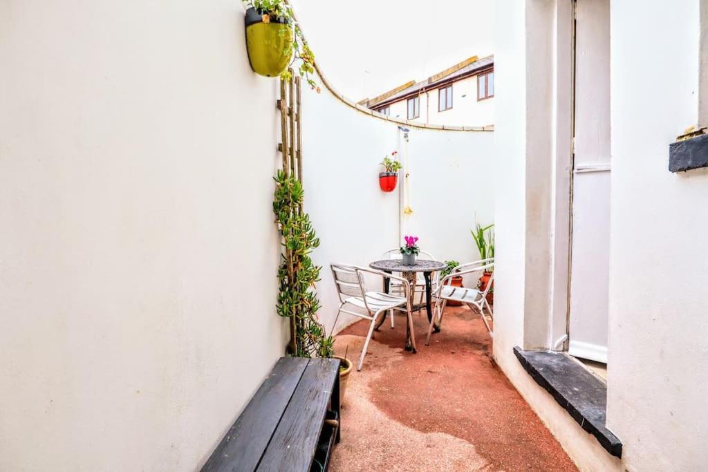 Cute Cottage 5 Min Walk From Cafes Station And Sea Hastings Exterior photo